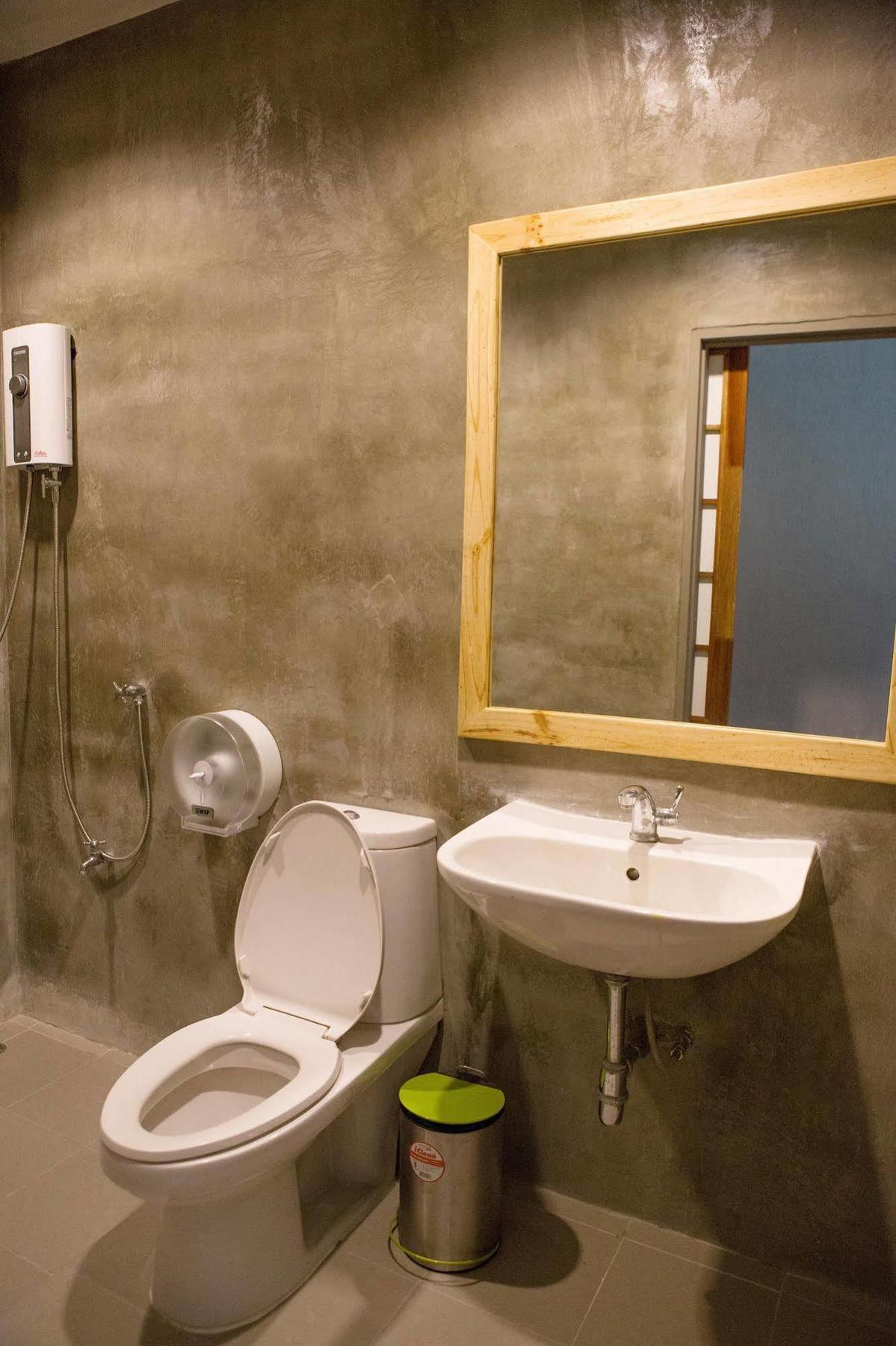 Baan Mek Hostel Chiang Mai Luaran gambar