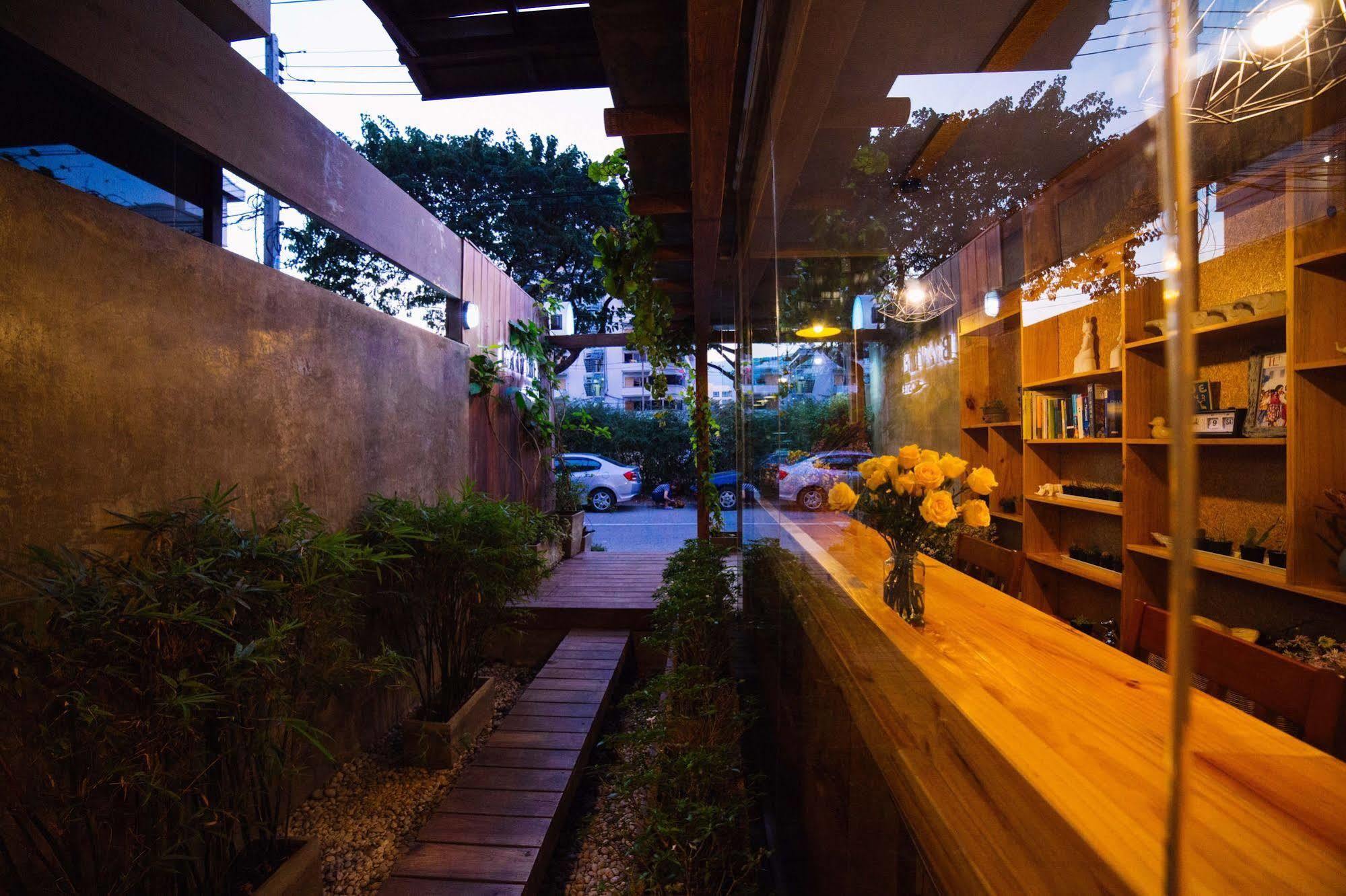 Baan Mek Hostel Chiang Mai Luaran gambar